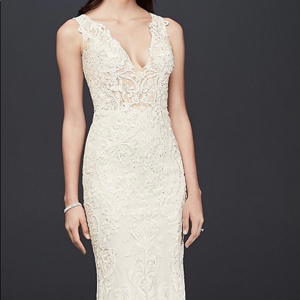 Wedding dress